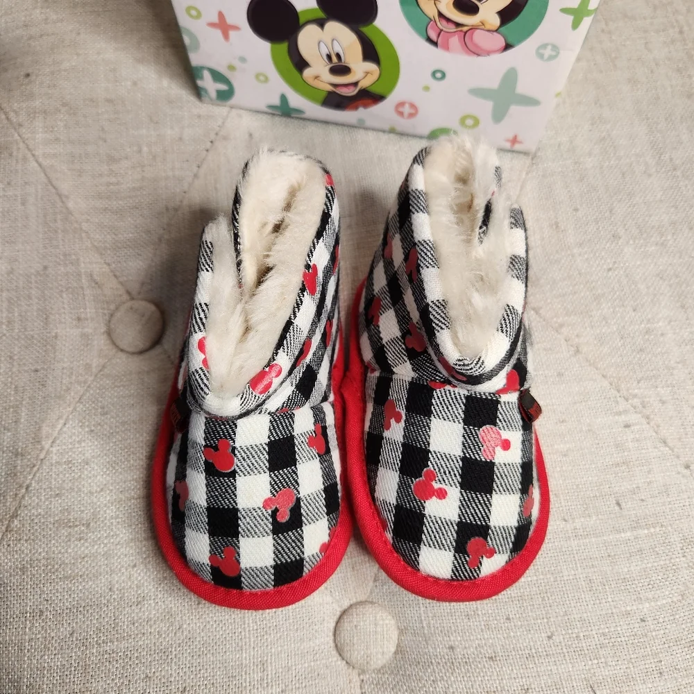 Disney baby black and red fuzzy soft sole boots